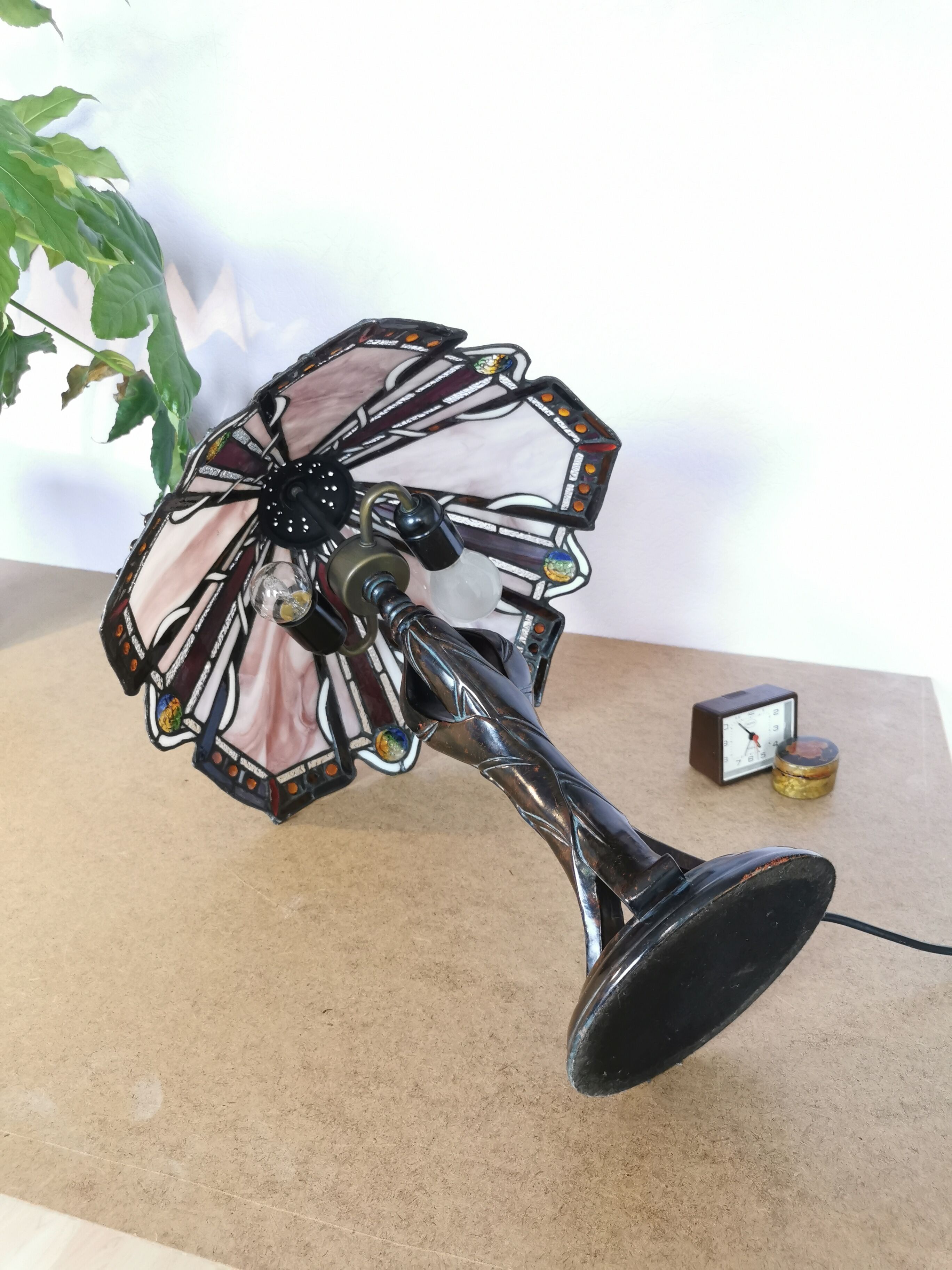 Tiffany style lamp, stained glass, art nouveau