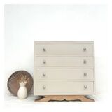 Commode vintage