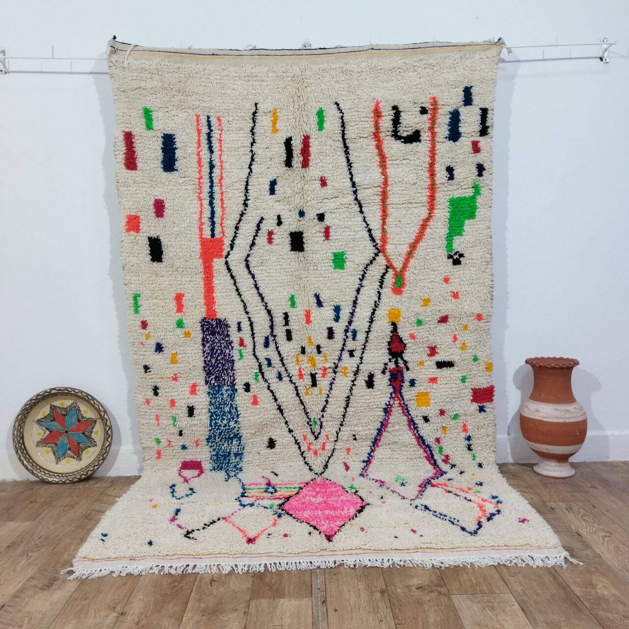 Handmade wool Berber rug 250x150 cm