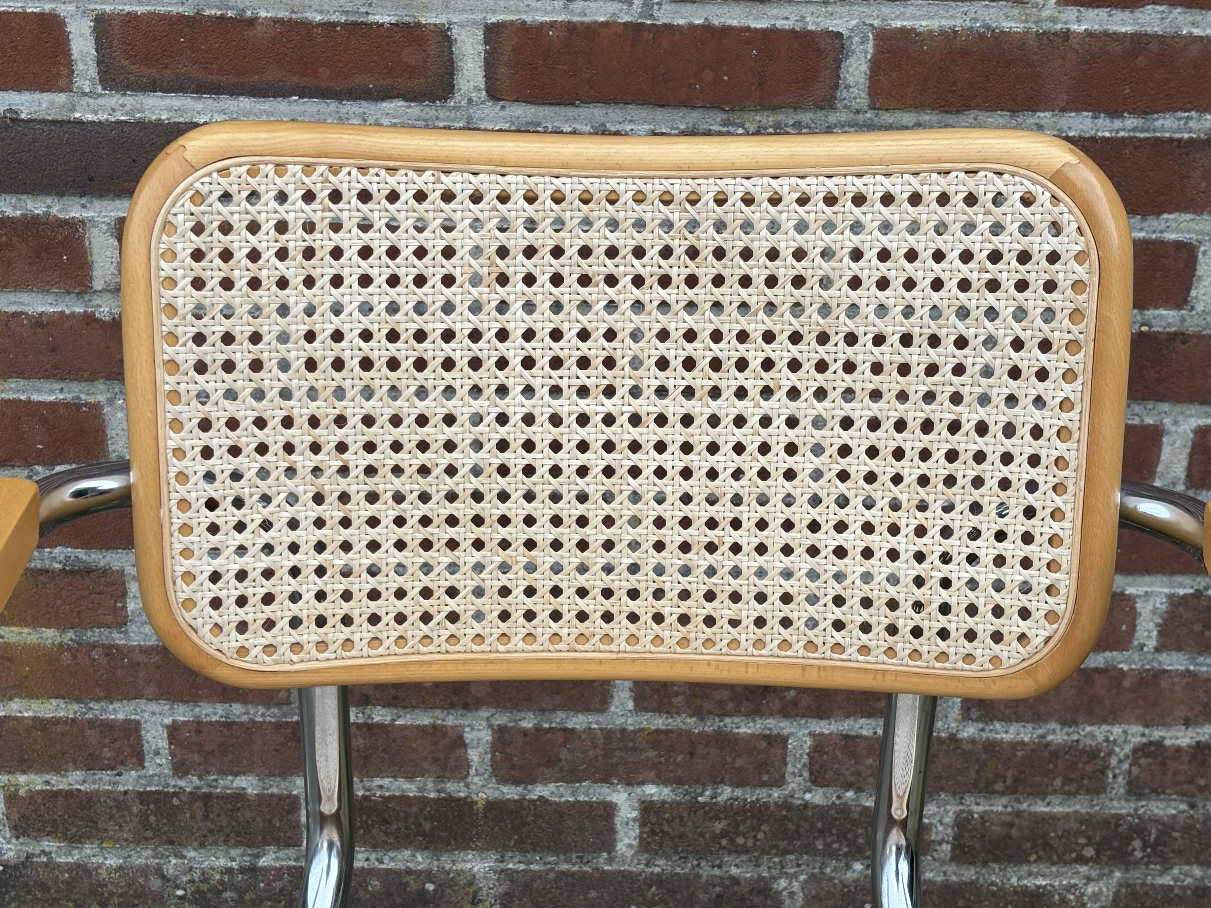 Set of 4 Cesca chairs model B64 with armrests Cesca Marcel breuer design