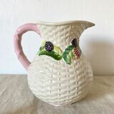 Fruit slip pitcher