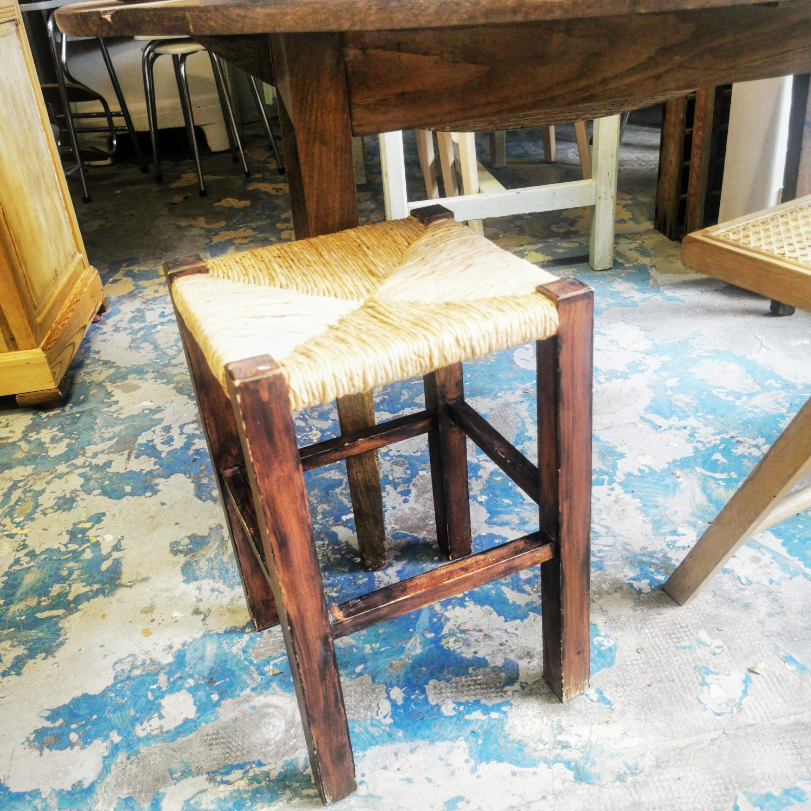 Wooden stool - braided straw