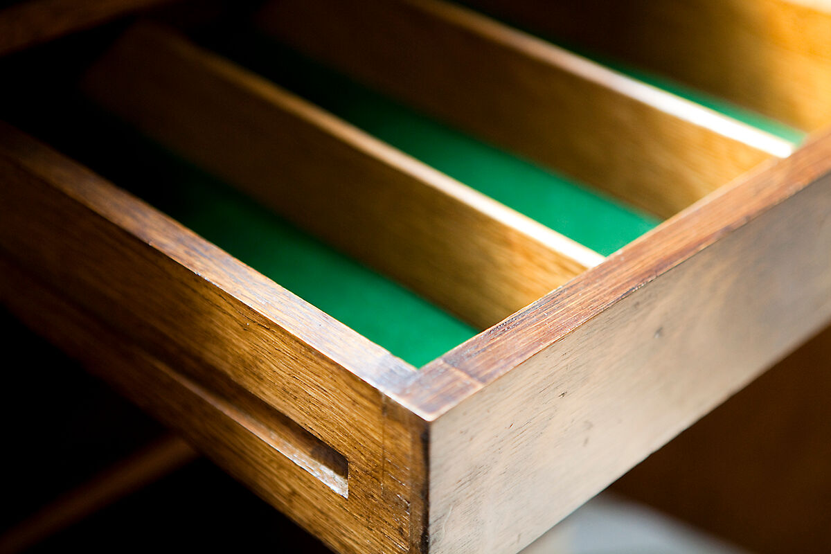 Oak cocktail cabinet early 1900