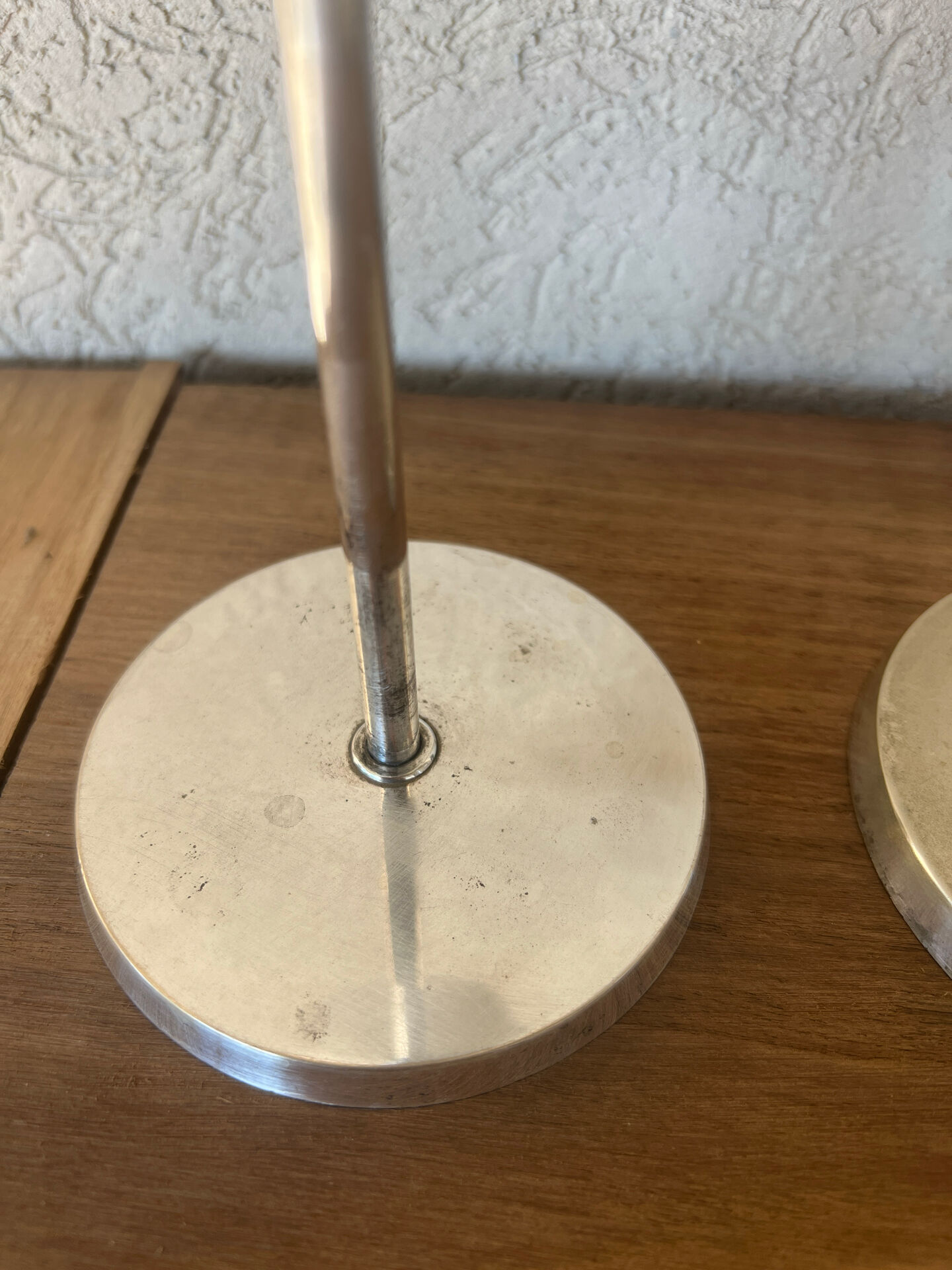 2 bougeoirs