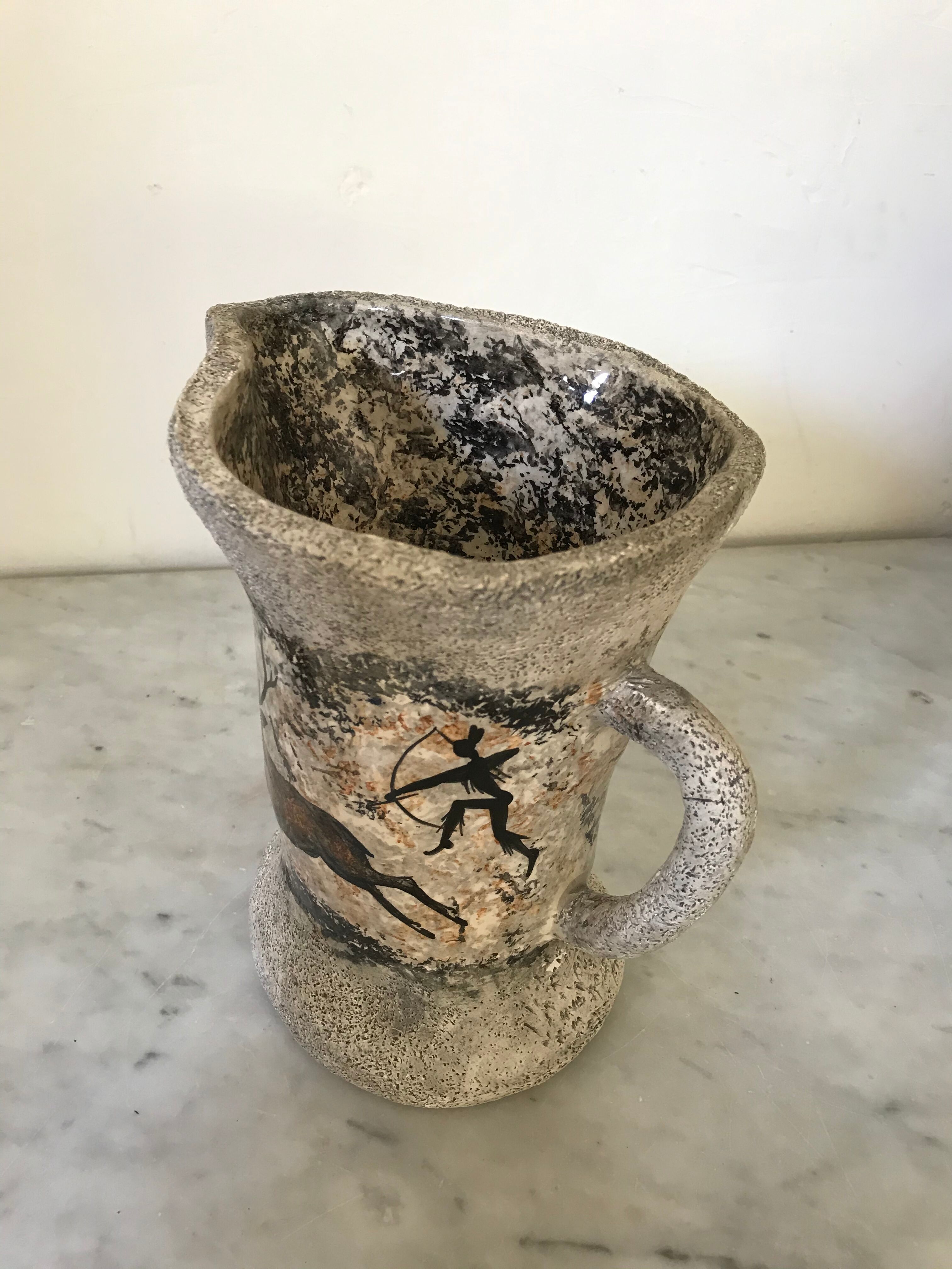 Pitcher Vallauris Rock Art