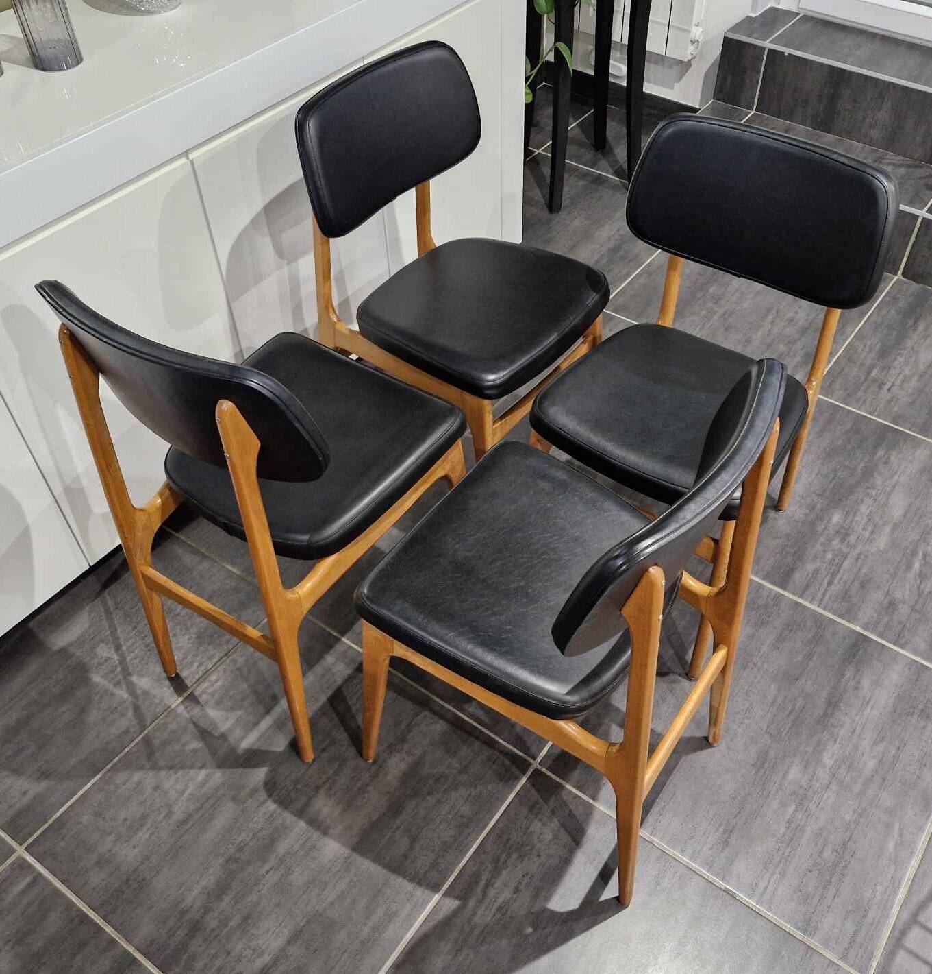 Series of 4 Scandinavian chairs, 1970s