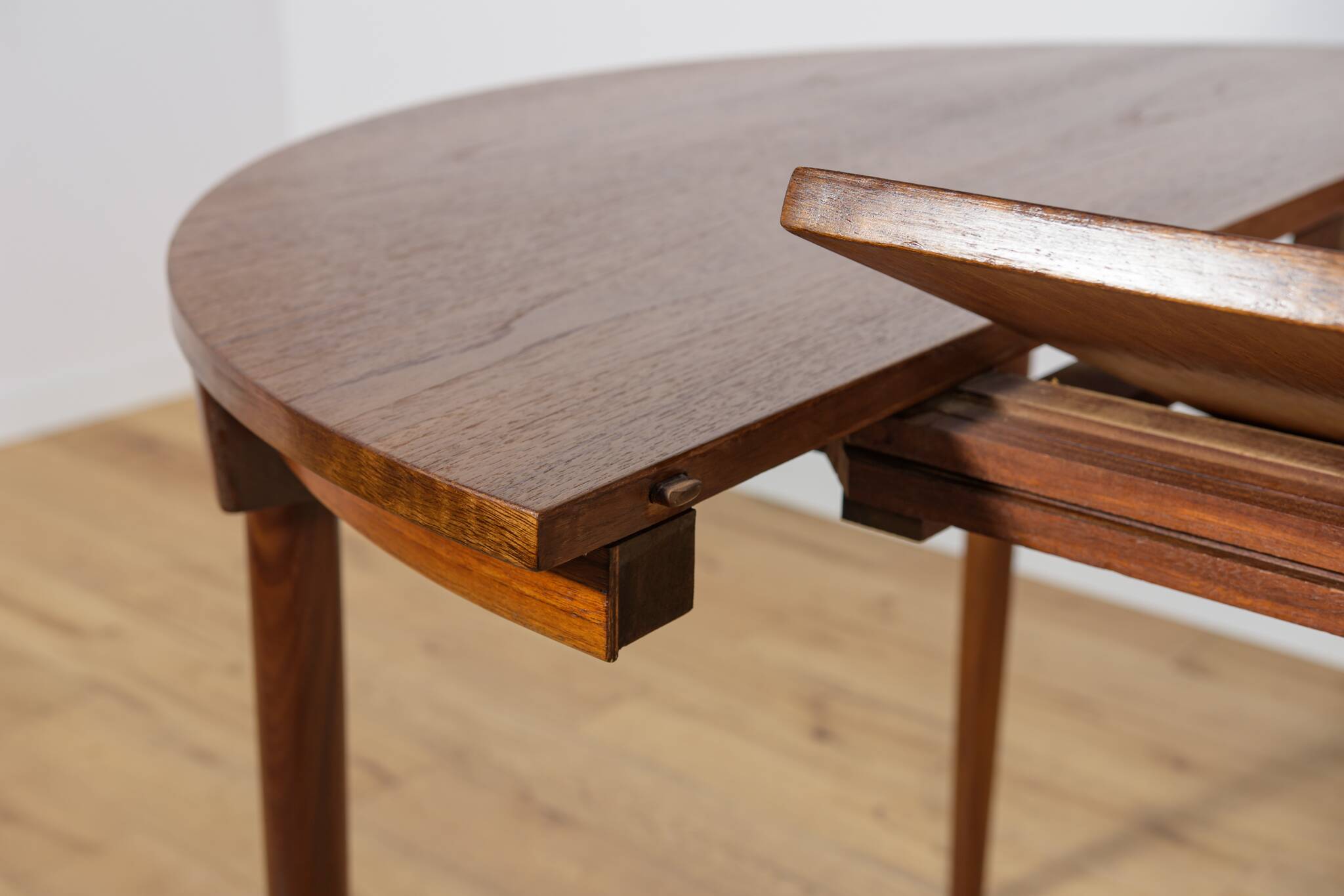 Mid-Century Teak Dining Table and Chairs Set by Hans Olsen for Frem Røjle.