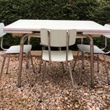 Formica table set with extensions + 4 Plastilux chairs