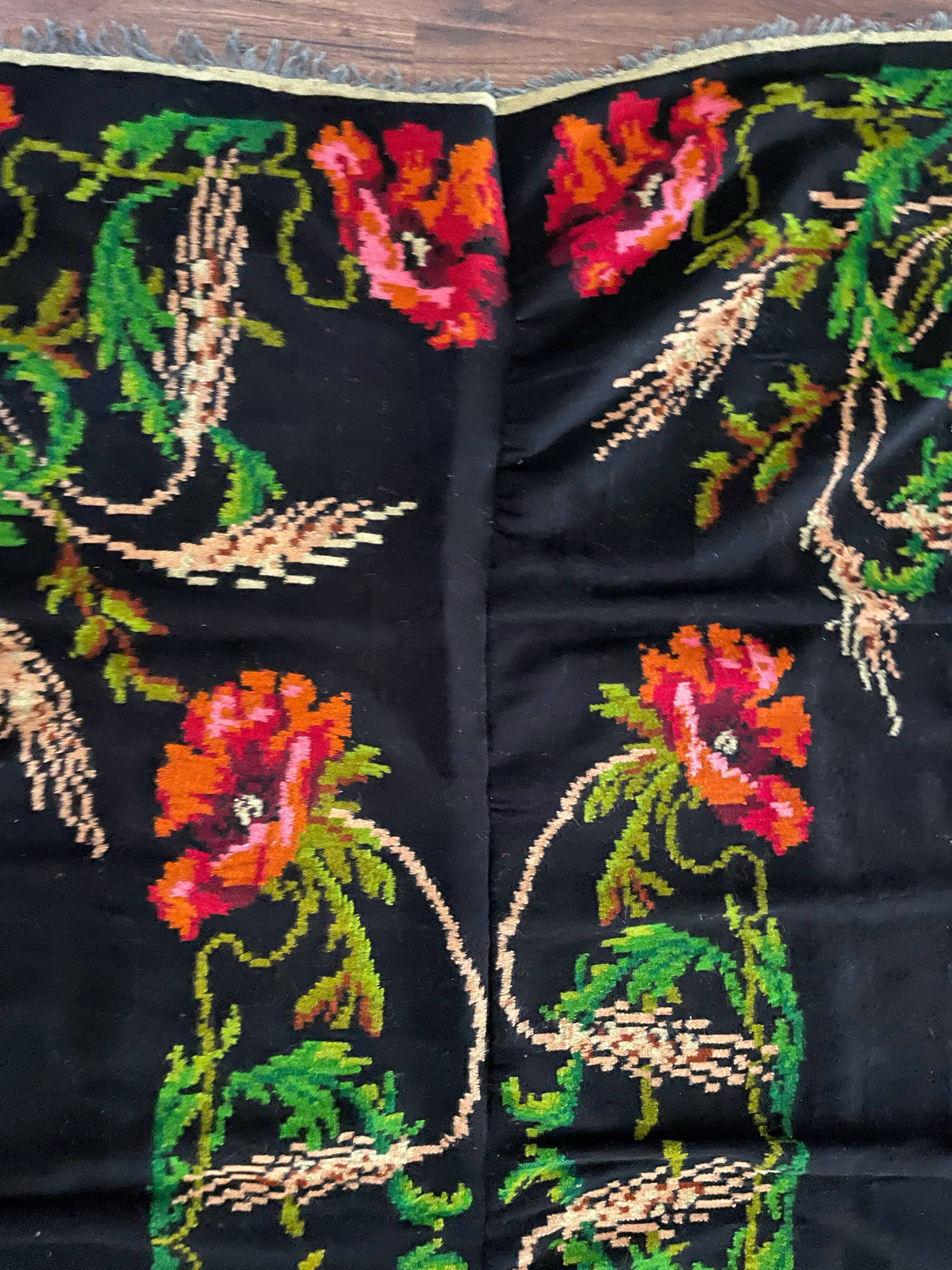 Tapis de laine roumain avec coquelicots et épis de blé, 250x160 cm