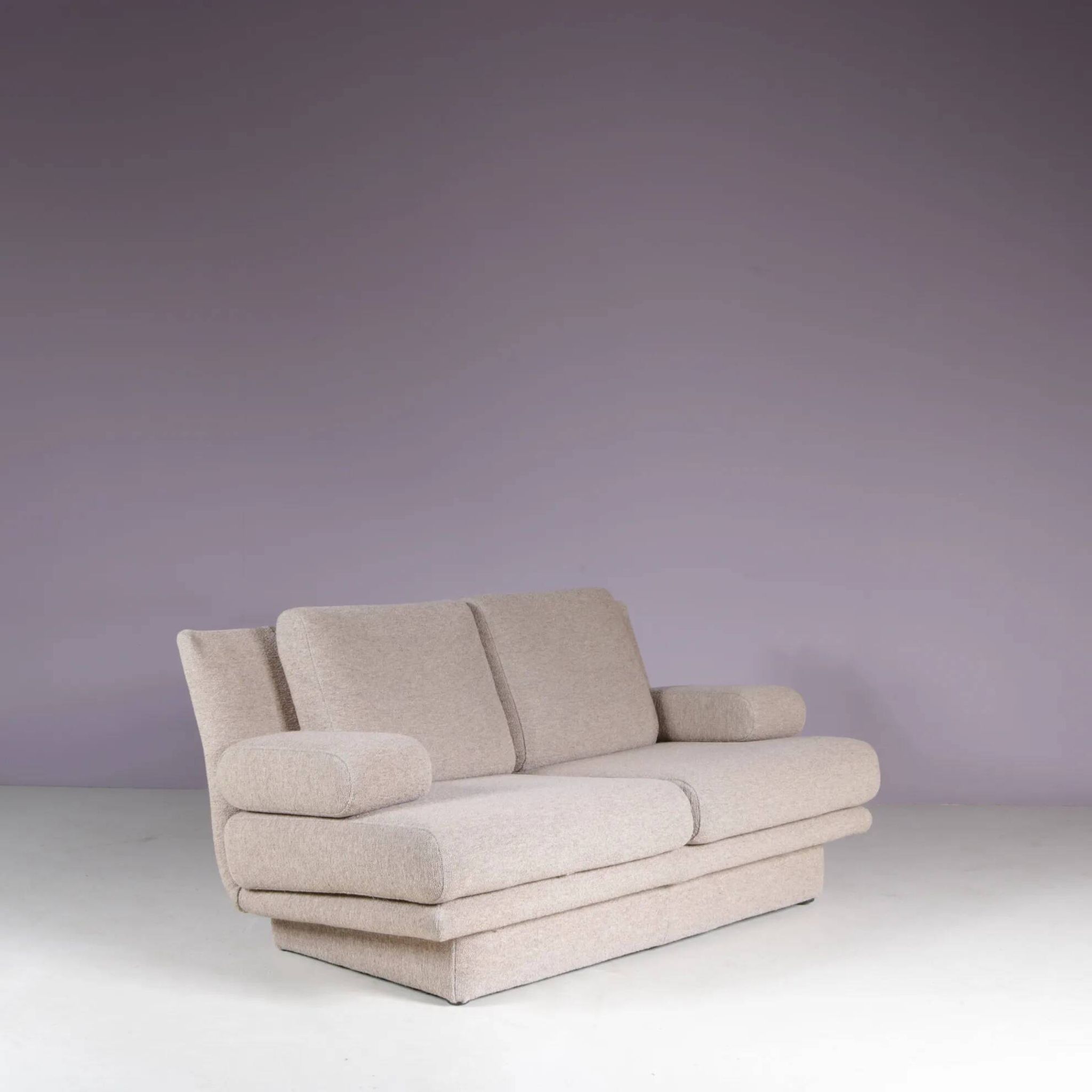 1970s Model “704” 2-seater sofa by Leolux, Netherlands