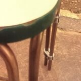 Green tabouret