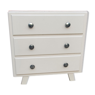 Scandinavian chest of drawers