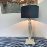 Lampe en bois sculpté Blanc d’Ivoire