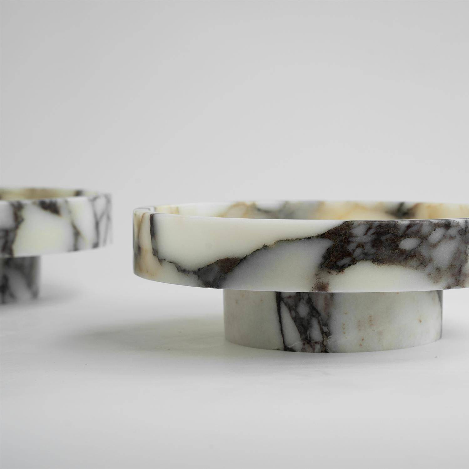 Calacatta marble bowl "Cyclo"