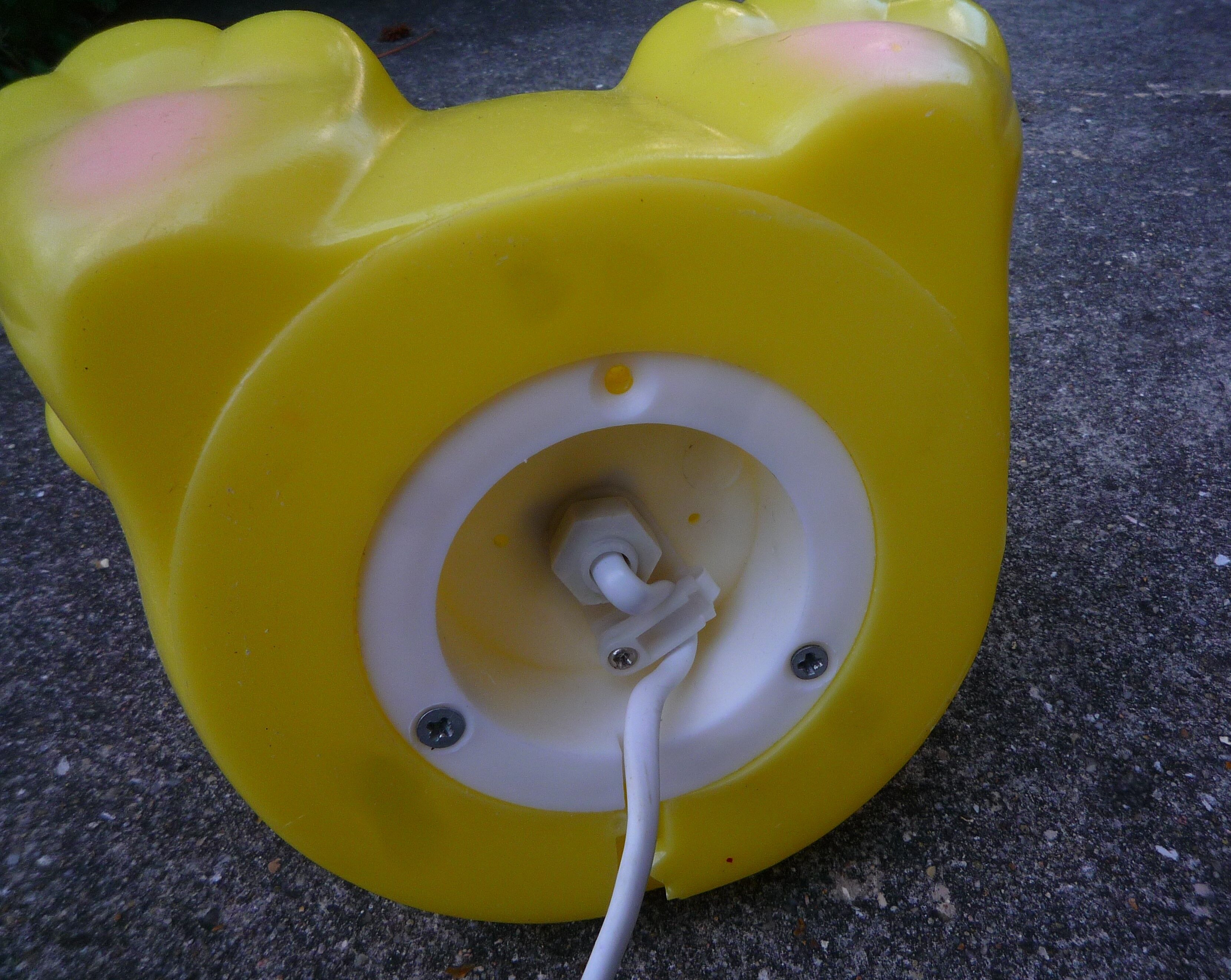 Yellow rabbit table lamp, vintage design 1980s