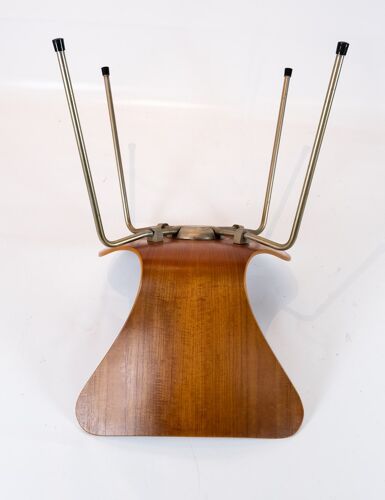 Lot de 4 chaises "seven", modèle 3107, de teck conçu par Arne Jacobsen