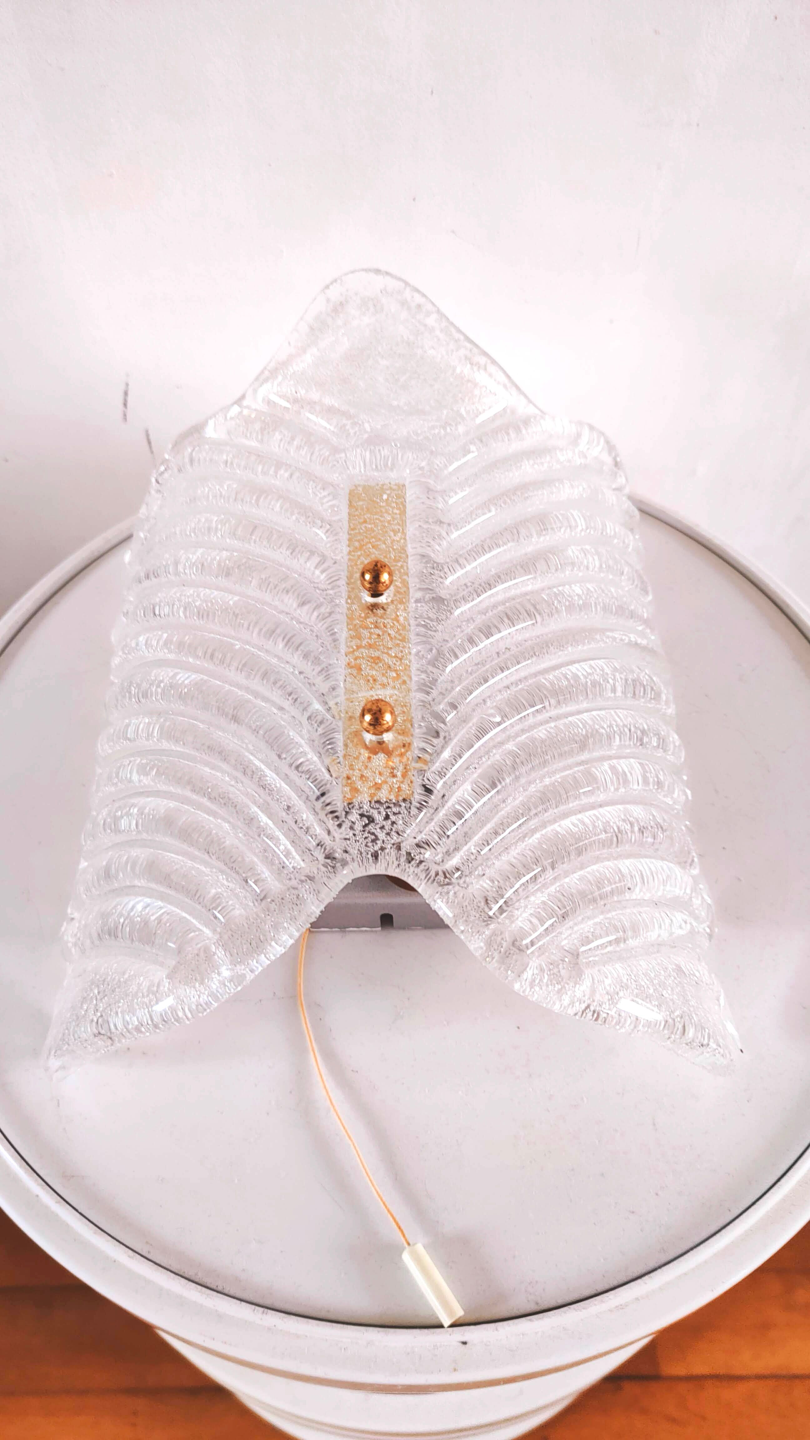 Murano glass wall lamp with frosted effect, 70s design