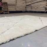 White/black relief laine laine carpet 163x255cm