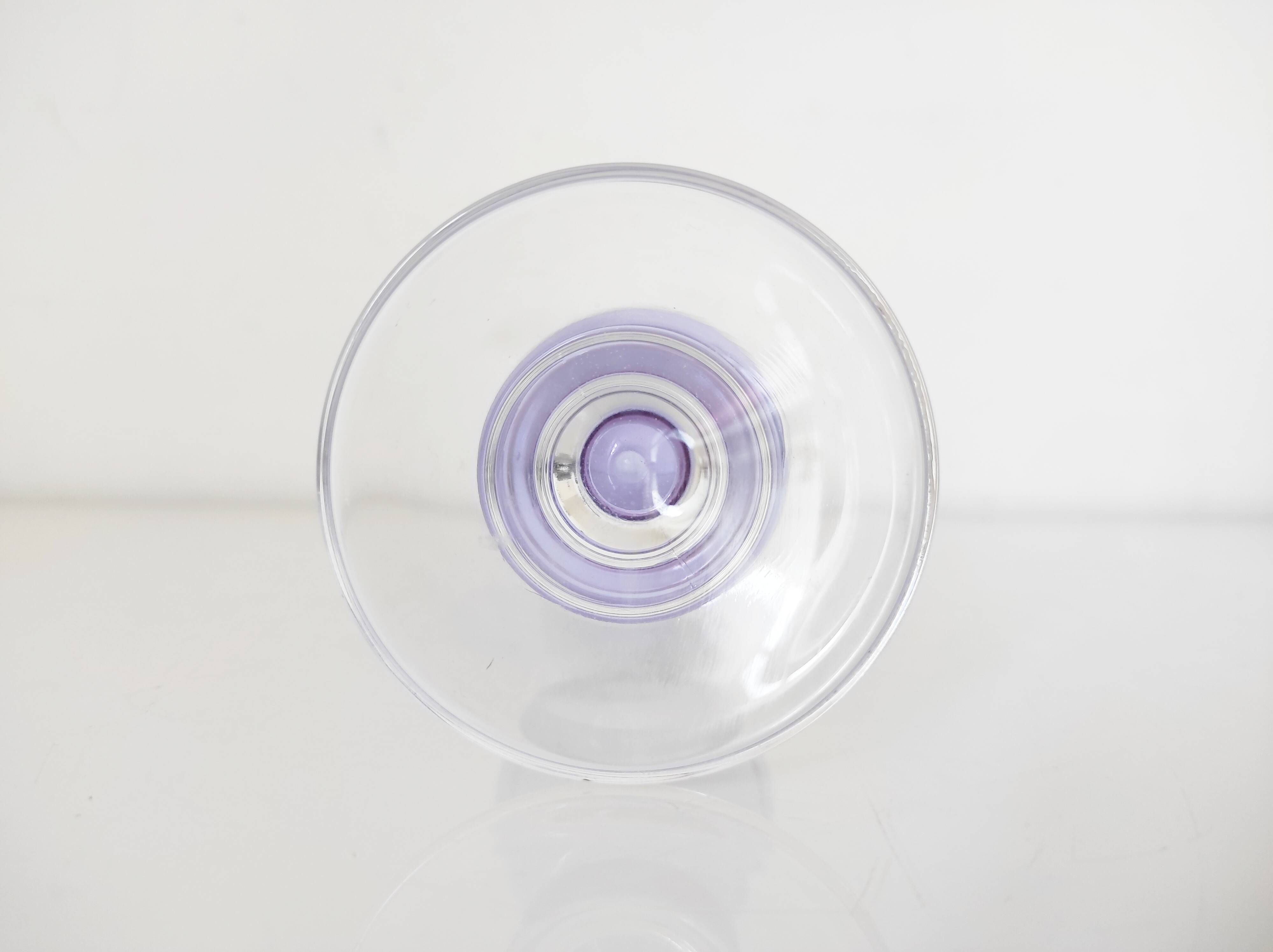 Vase en cristal d'Arques violet