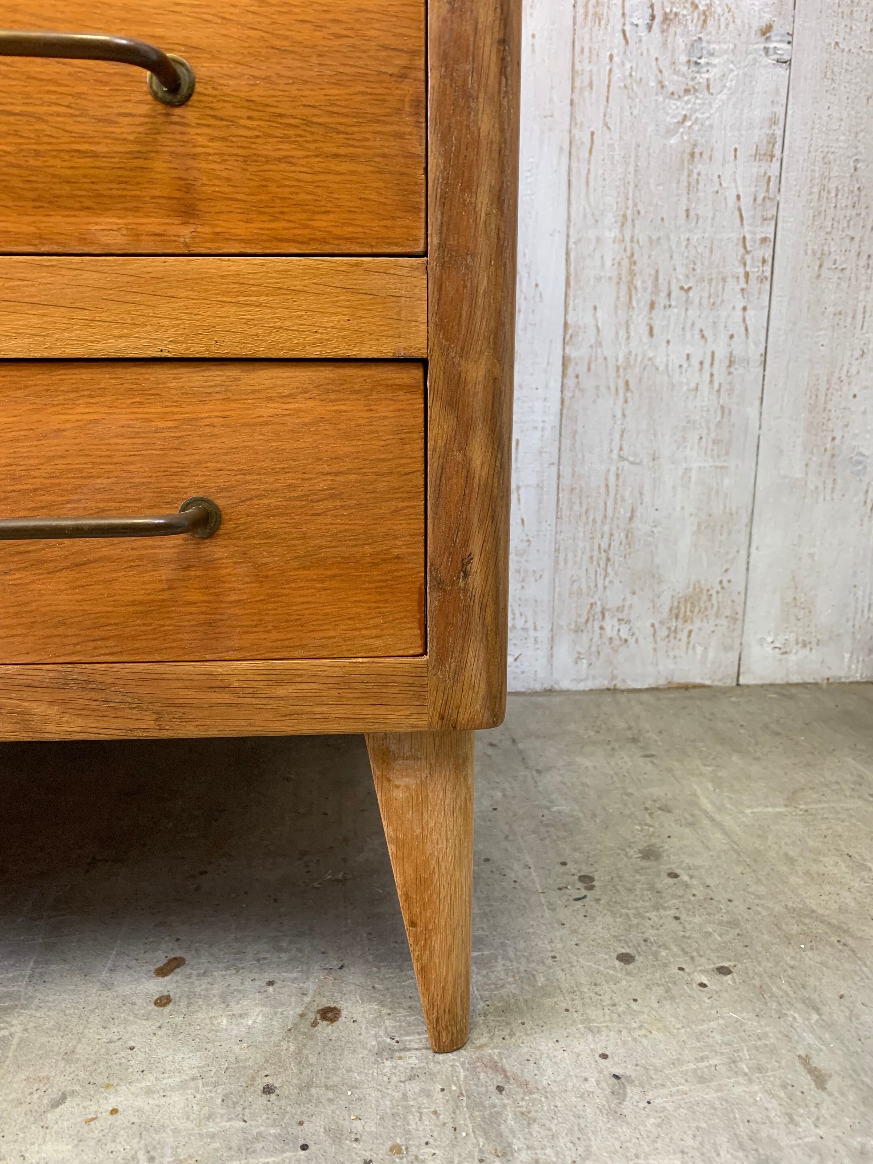 Vintage chest of drawers