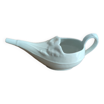 Old white vintage saucière