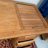 Ancien bureau enfant en chêne