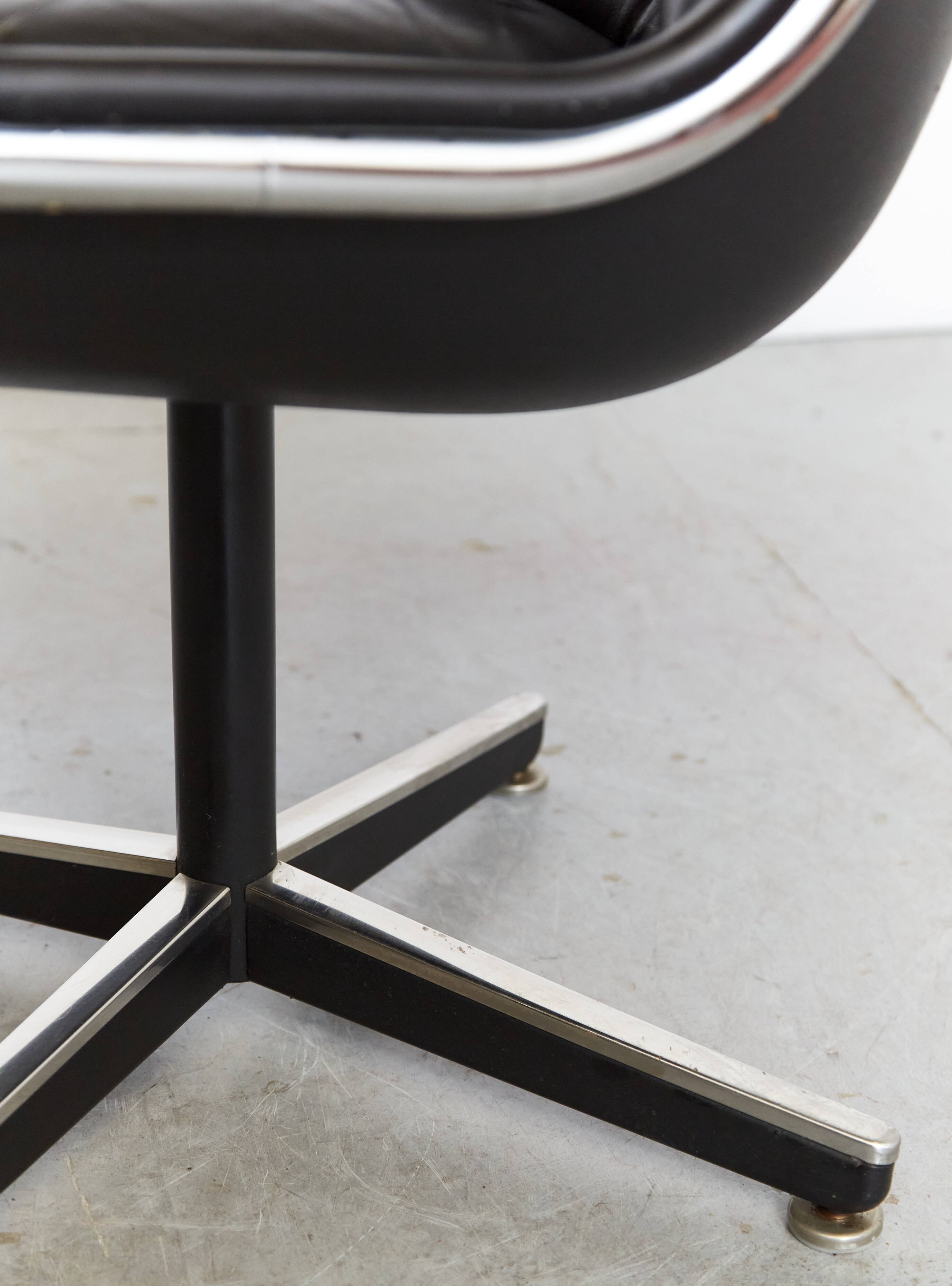 Executive chair by Charles Pollock for Knoll International, 1960s