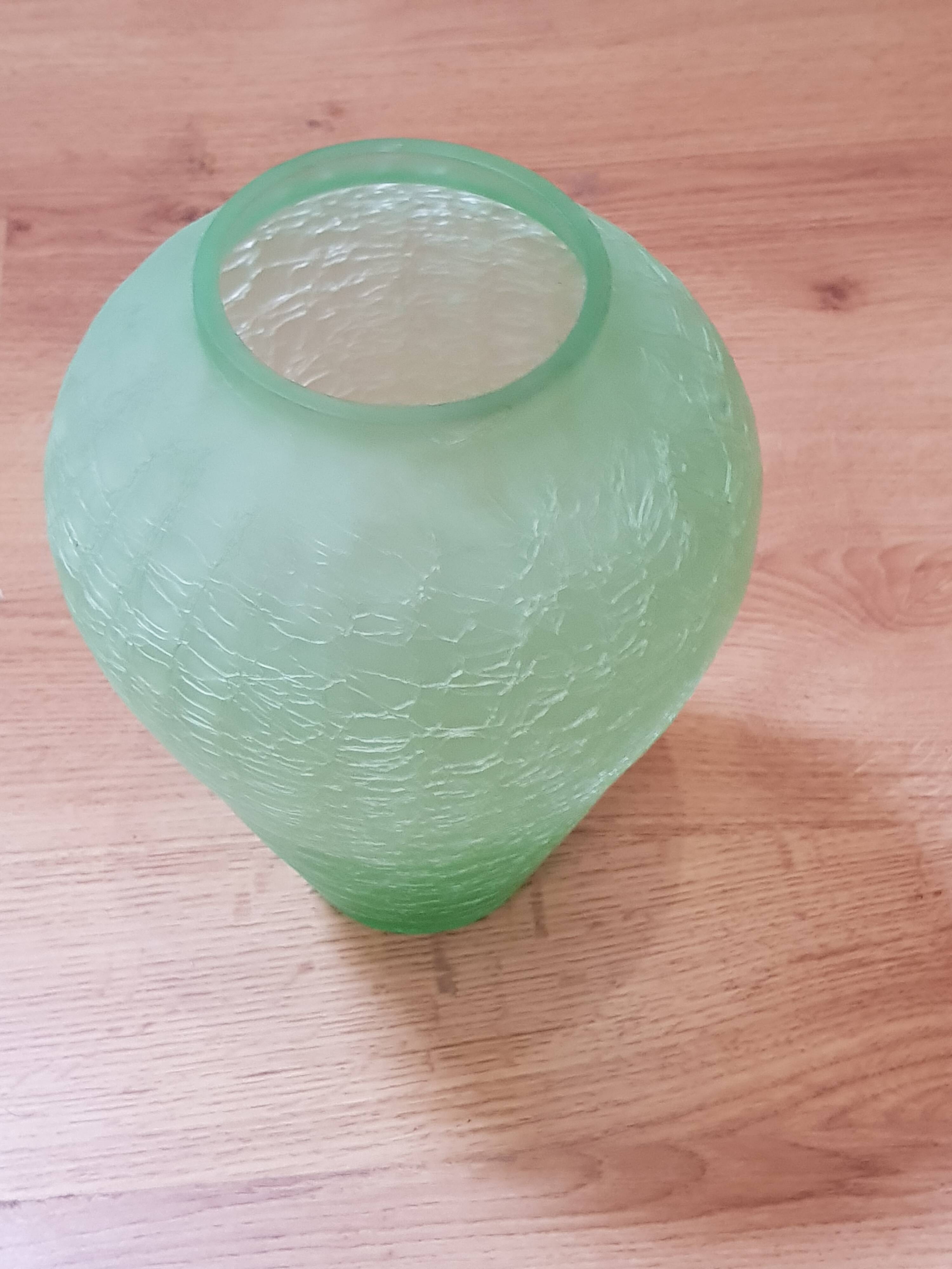 Vase en verre  craquelé
