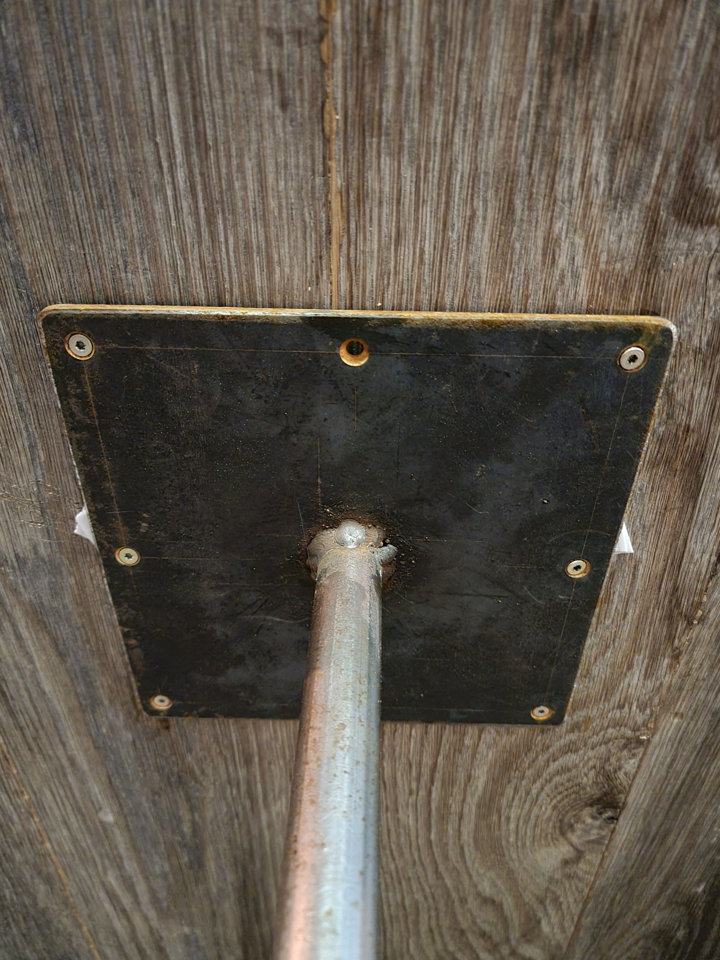 Industrial (garden) table oak on cast iron leg
