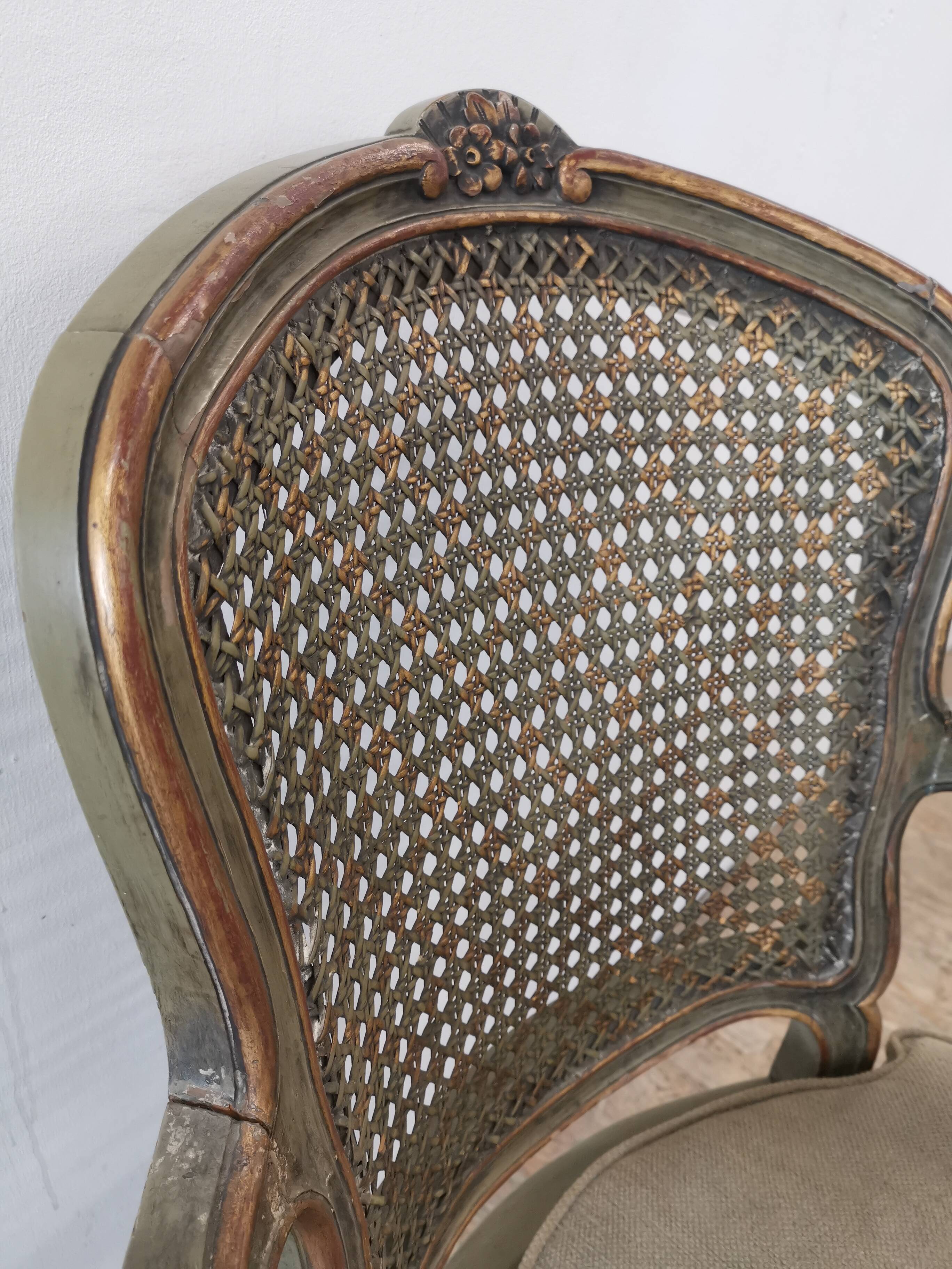 Convertible armchair