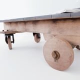 Table low industrial cart