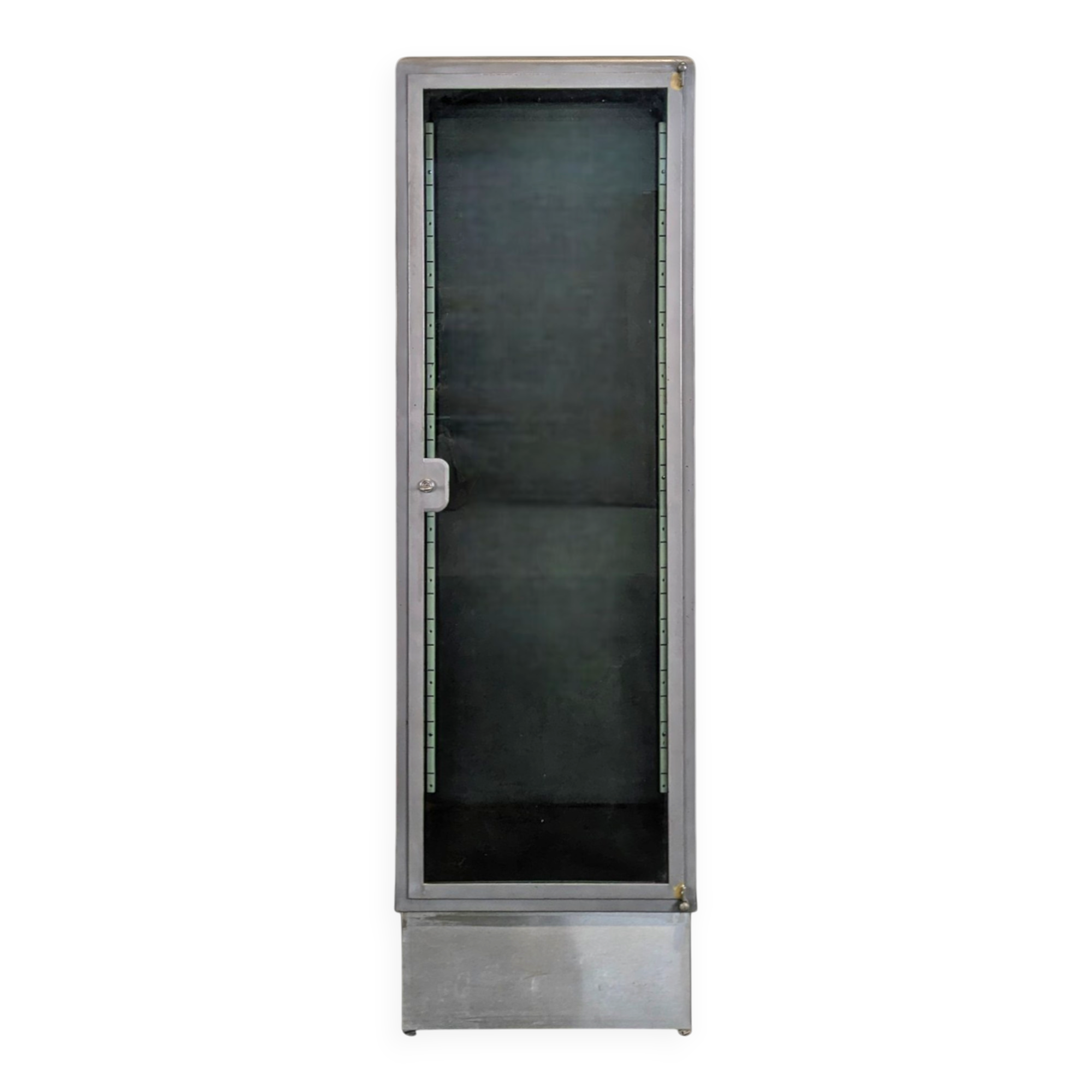 Vitrine industrielle en métal patinée