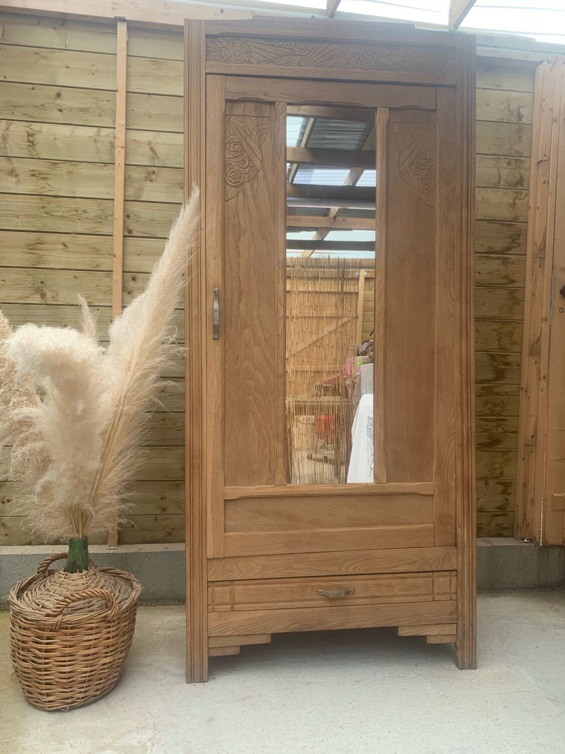 Armoire parisienne vitrée art déco