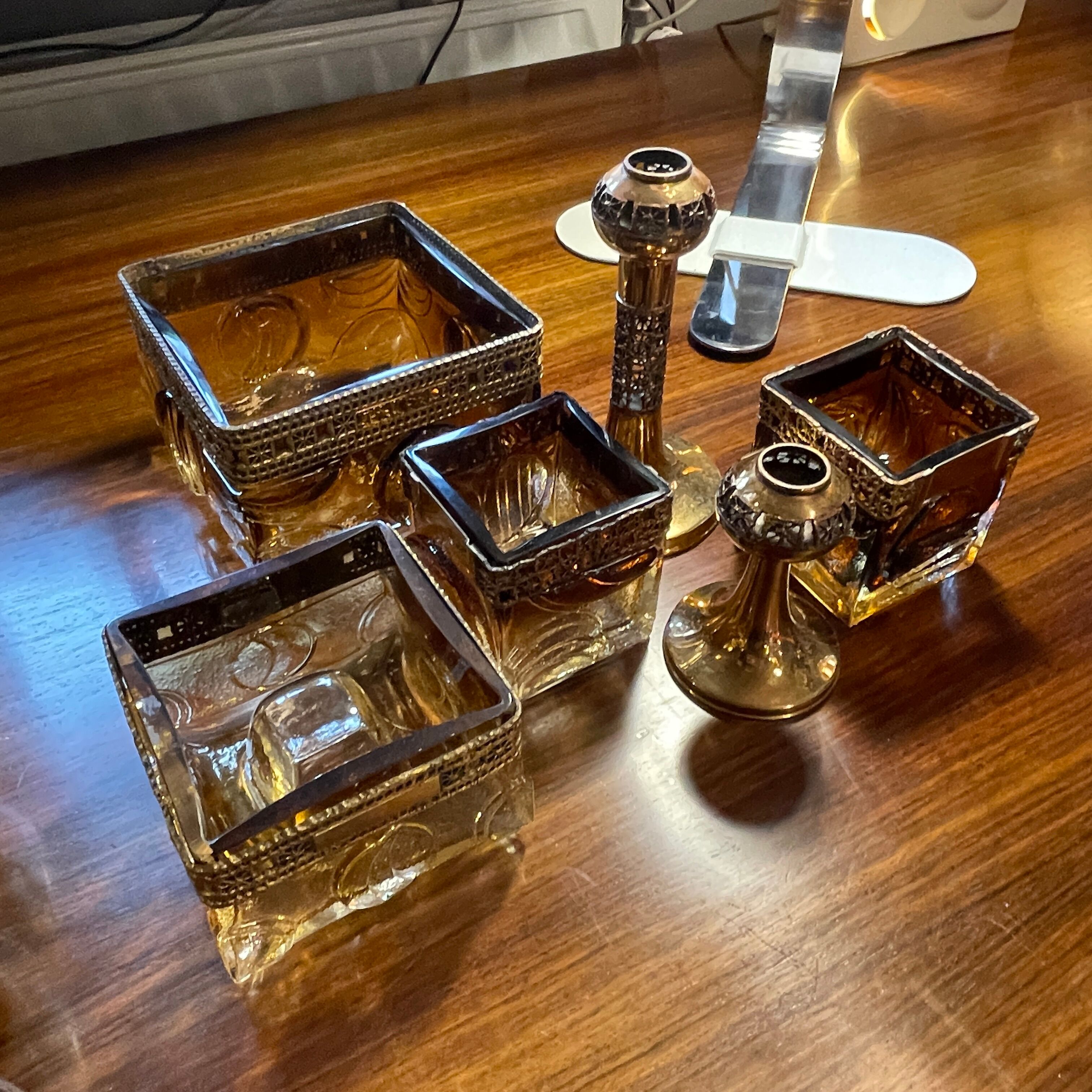 Scandinavian glassware set by Pentti Sarpaneva Turun Hopea Finland for Oy Kumela circa 1972