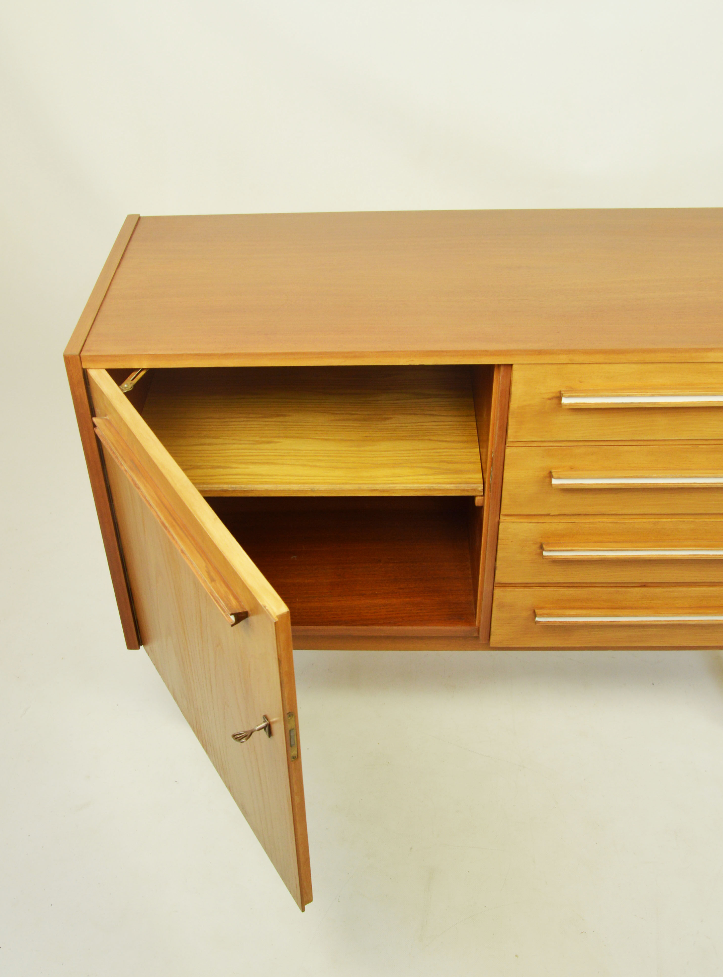 Chest of drawers, 1970s