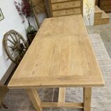 Farmhouse table with central extensions