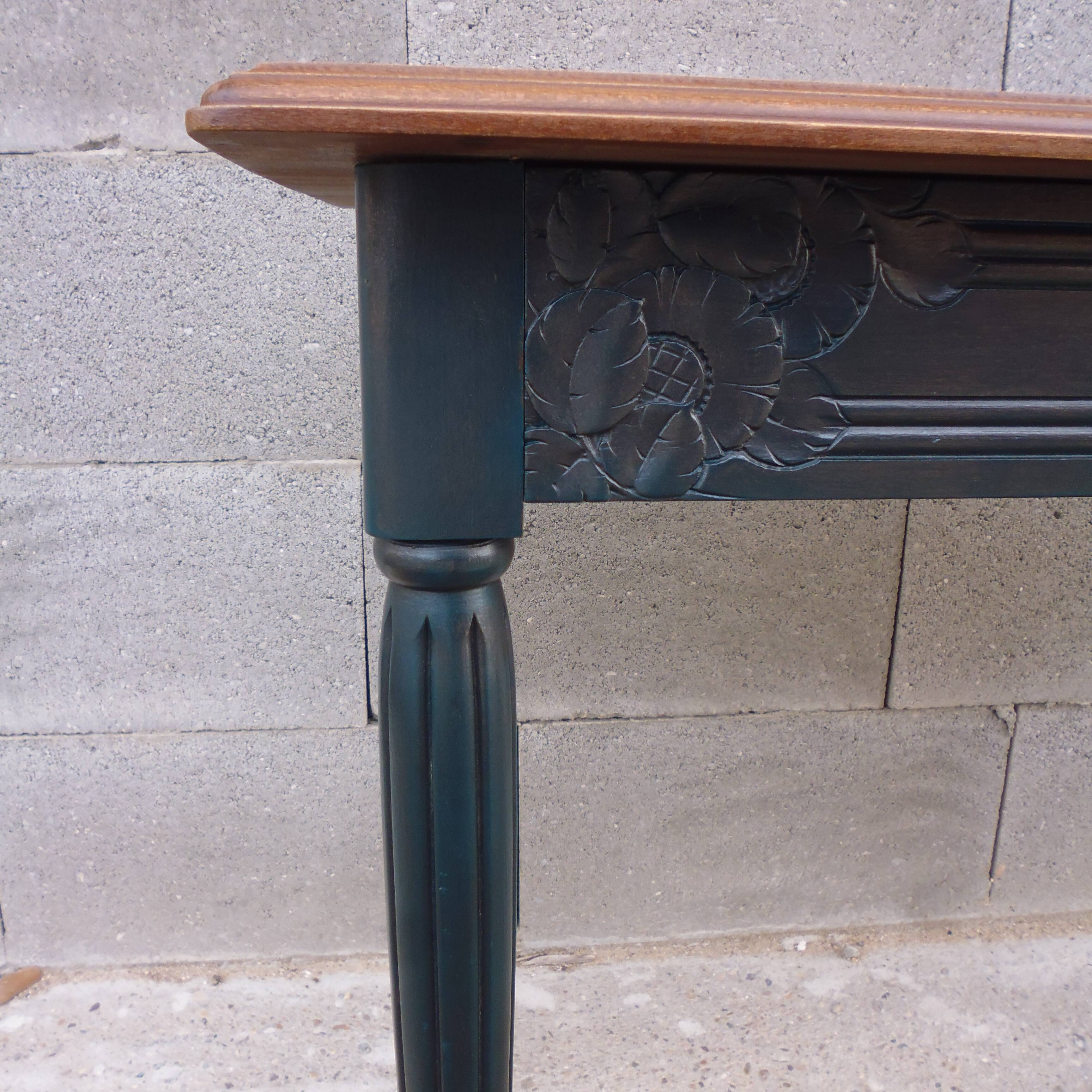 Small desk or side table with 30s Art Deco drawer