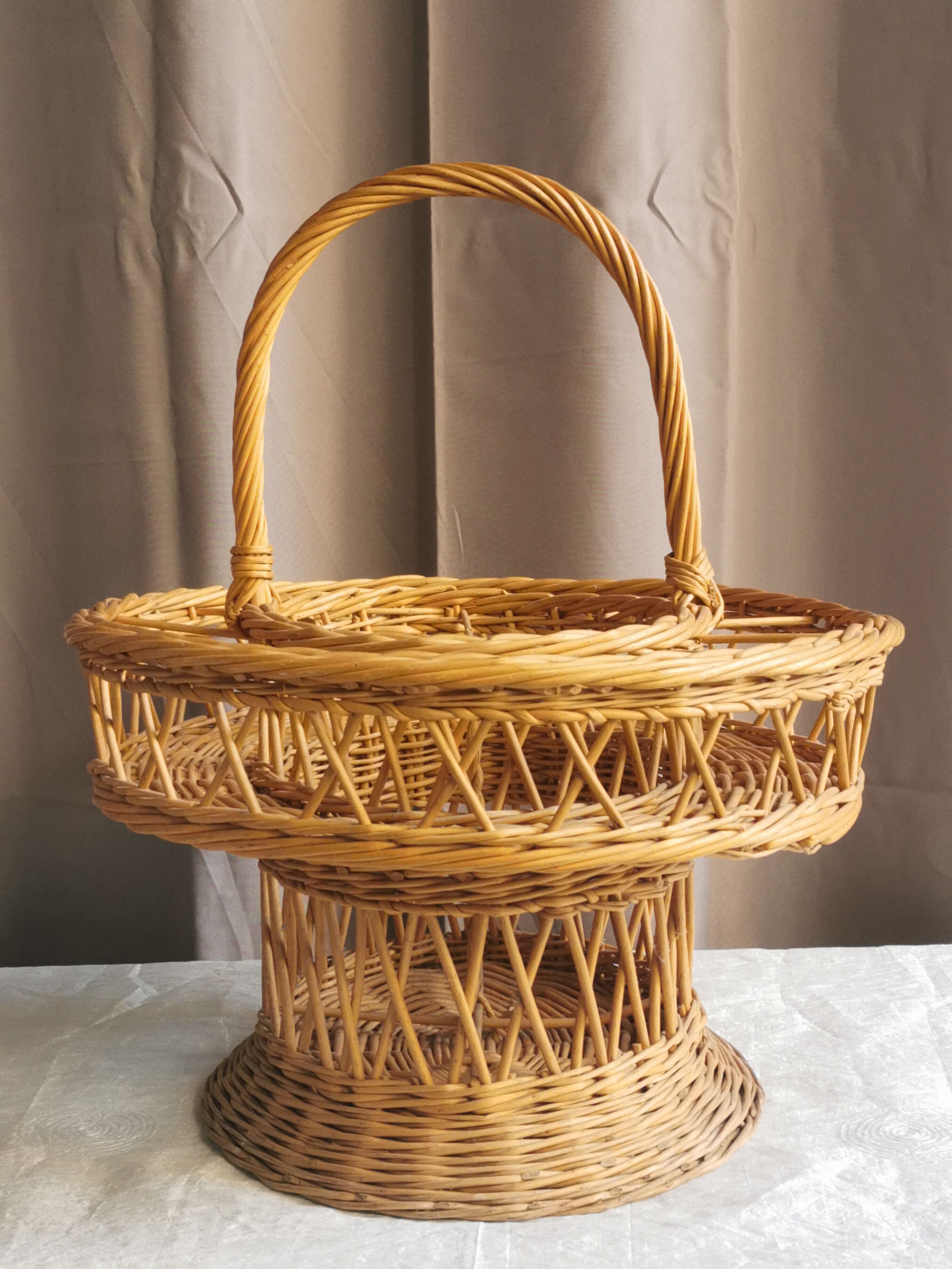 Vintage rattan bar basket
