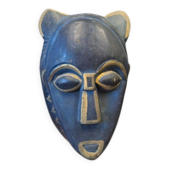 Masque africain en bois sculpté bleu et doré, oreilles de lion