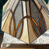 5913 table lamp with brown glass shade Tiffany type