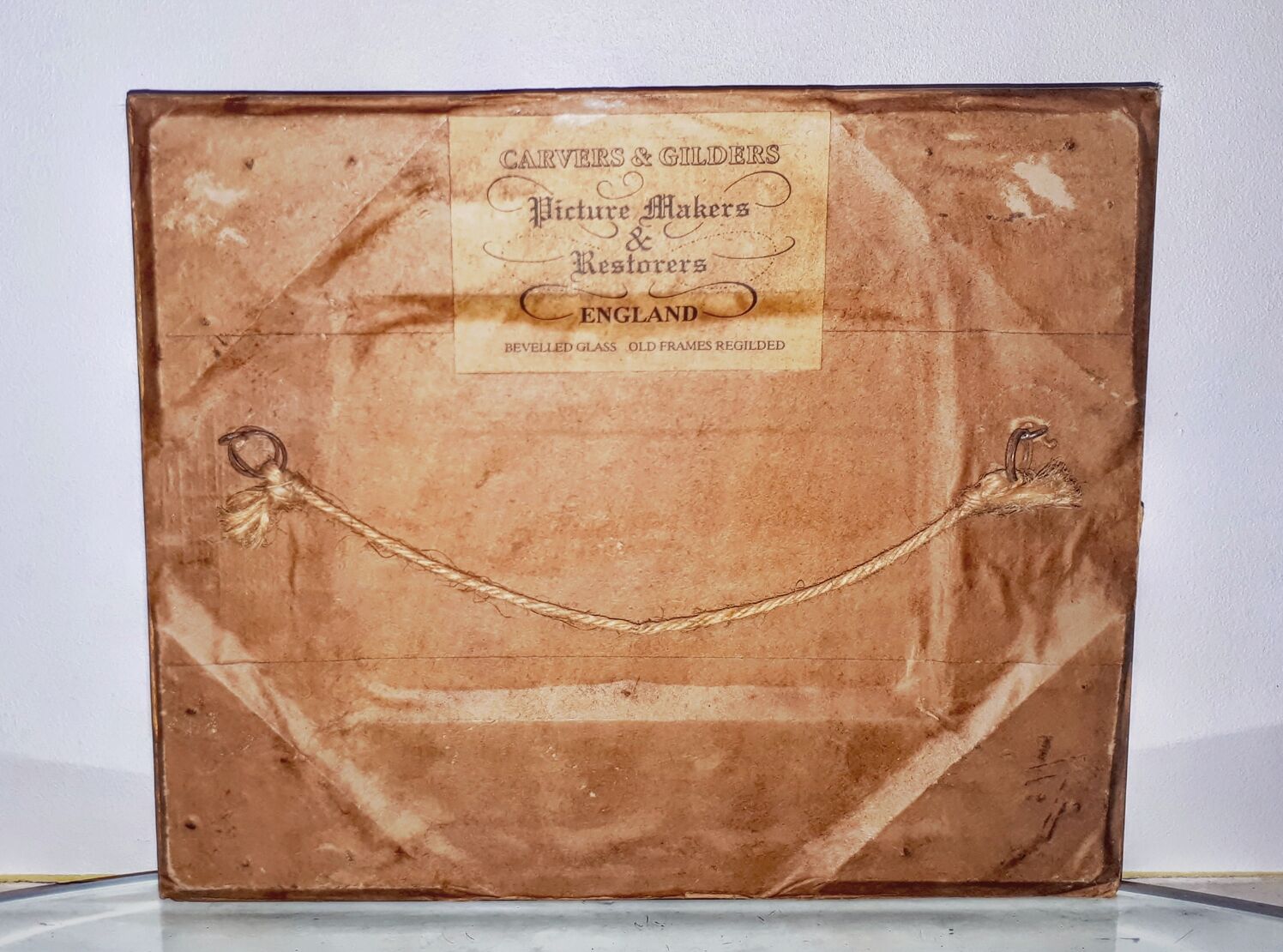 Old frame carvers and guilders