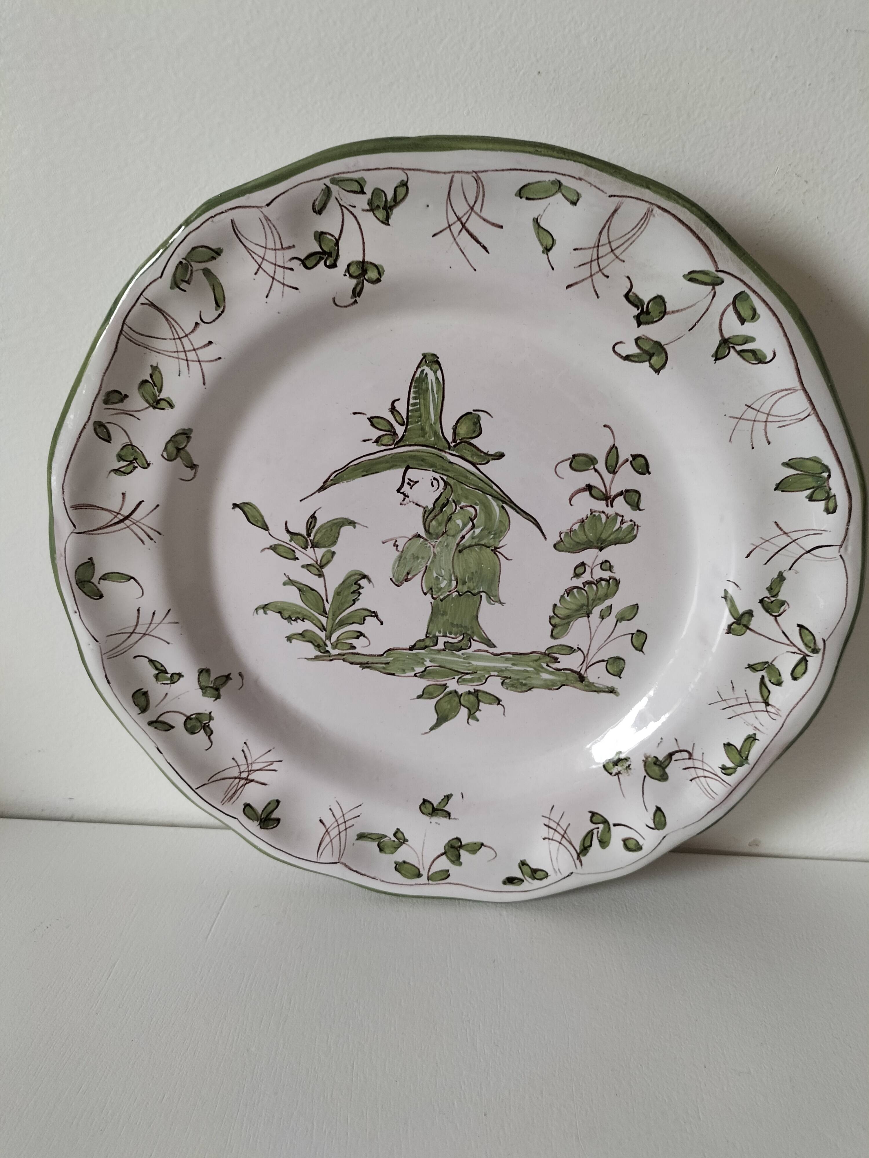 Antique Martres-Tolosane plate – rustic green decor