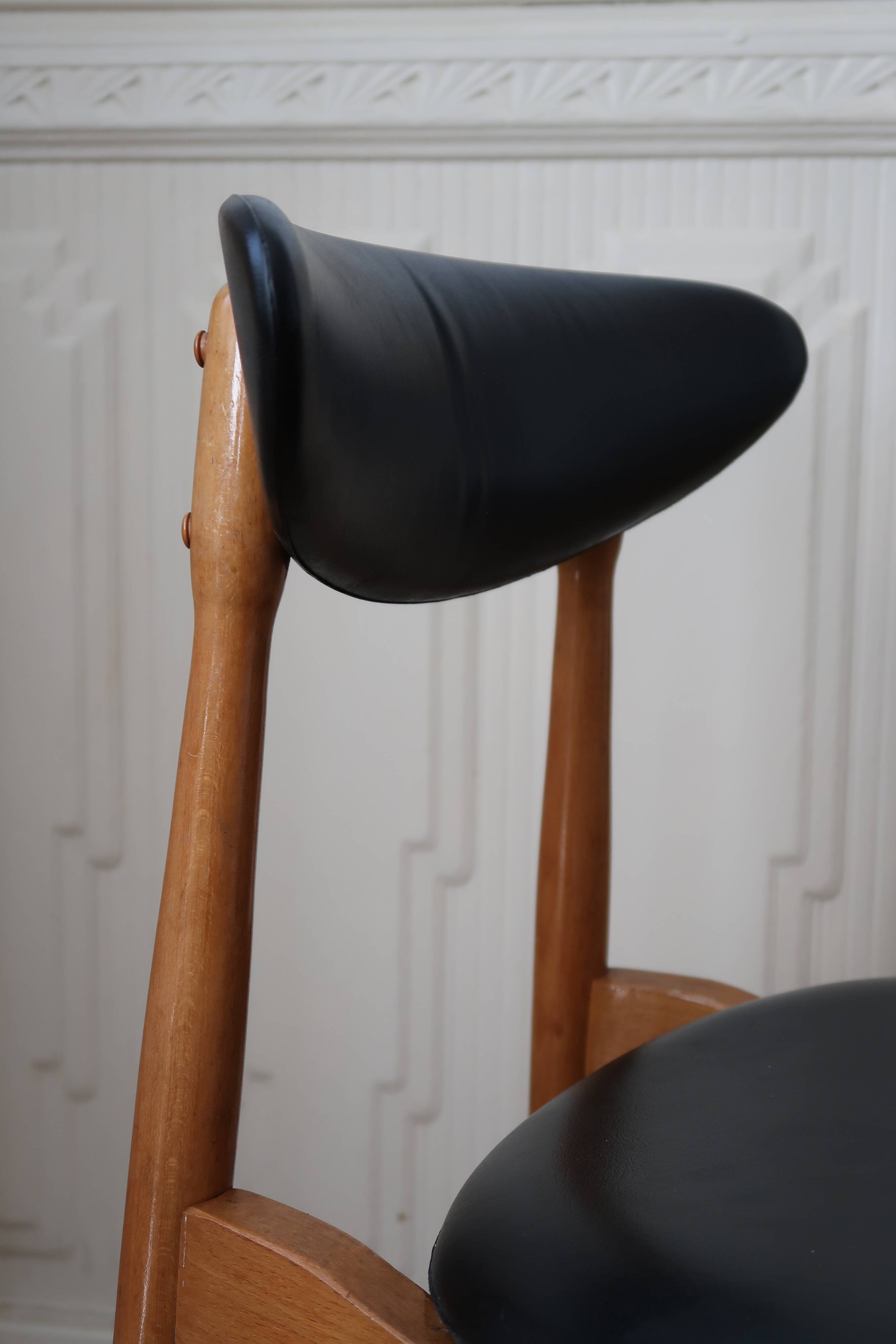 Pair of Licorne chairs by Baumann