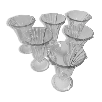 Ensemble de six coupes à glace italienne, vintage en verre à décors festonnés, 15 cm