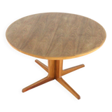 Bernhard Pedersen and Son oak round 2x extendable dining table 'Bogvad'