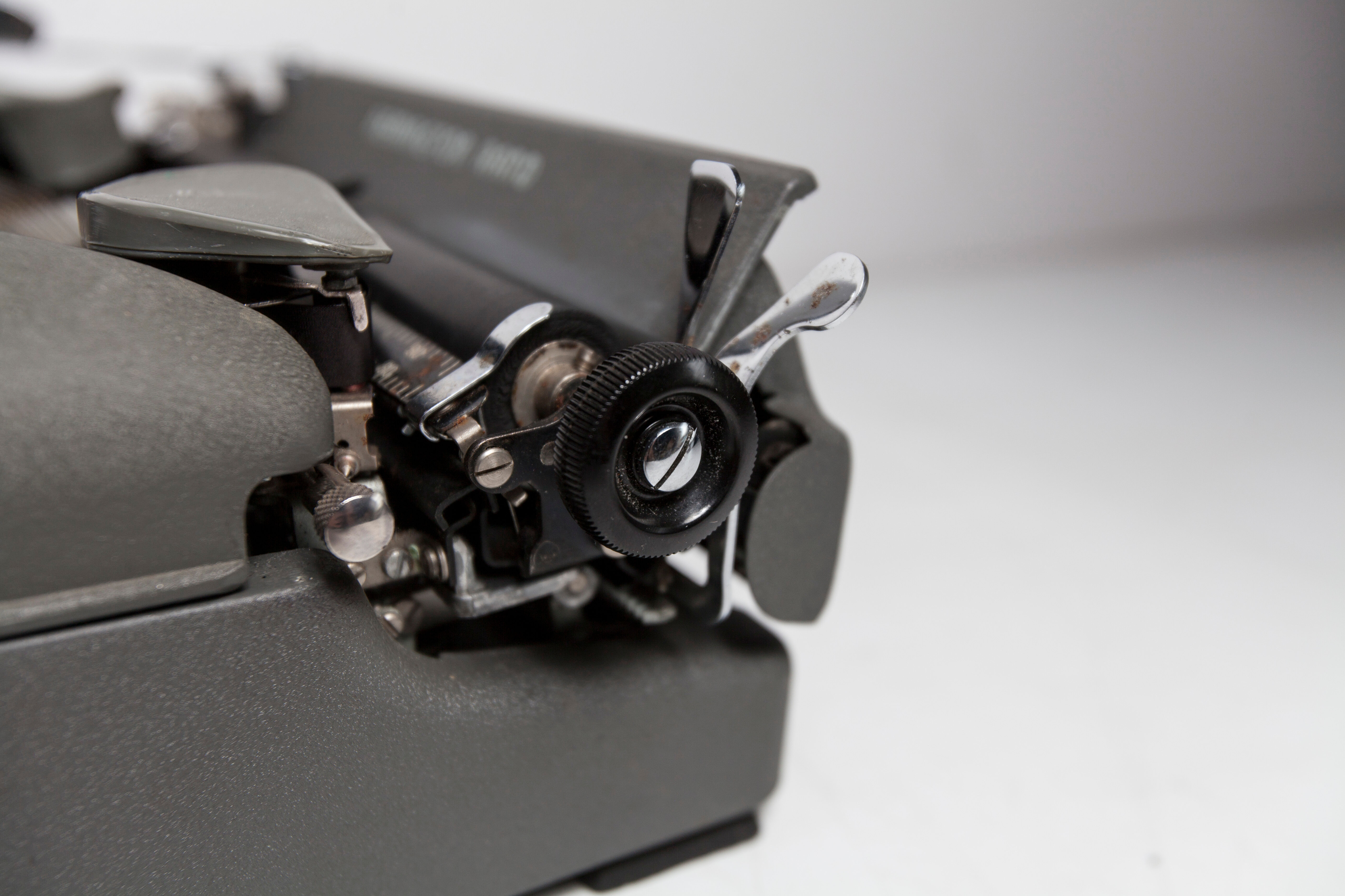 Typewriter Remington rand 1947 deluxe model 5 revised and new ribbon
