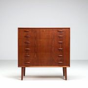 Commode Johannes Sorth en teck Nexo Mobelfabrik Danemark 1960