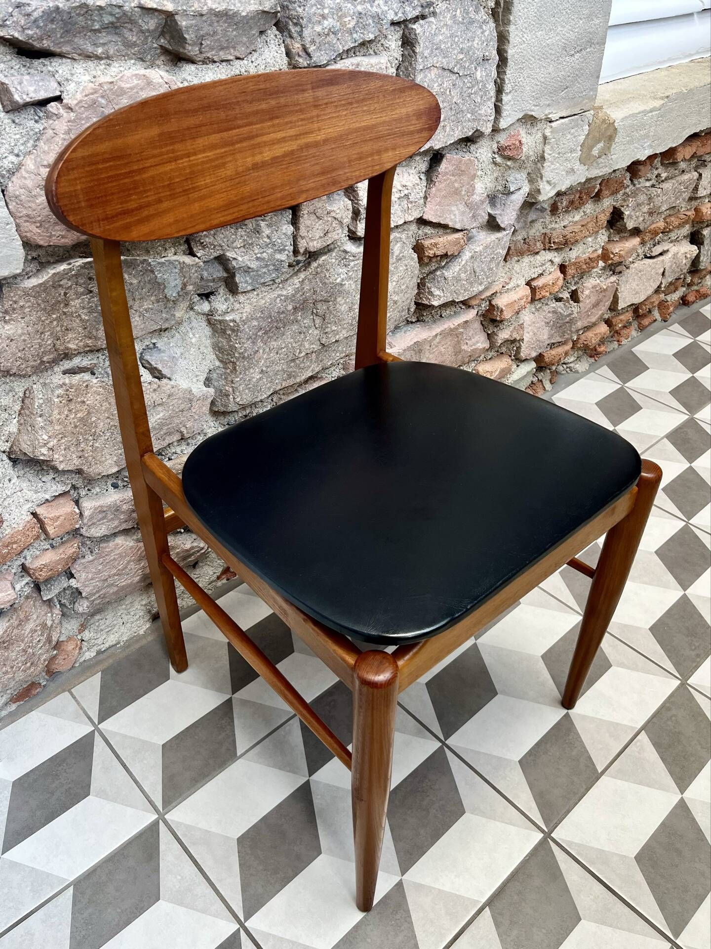 1960s Scandinavian chair in black vinyl