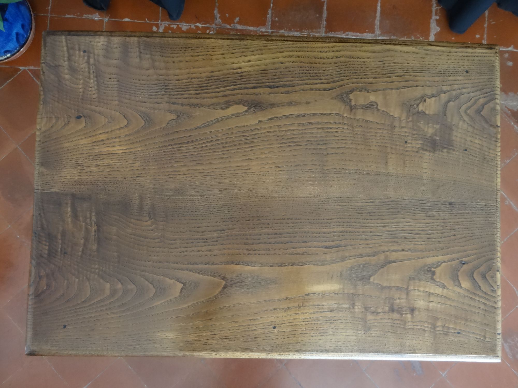 Side table in natural oak wood 85 x 58 cm