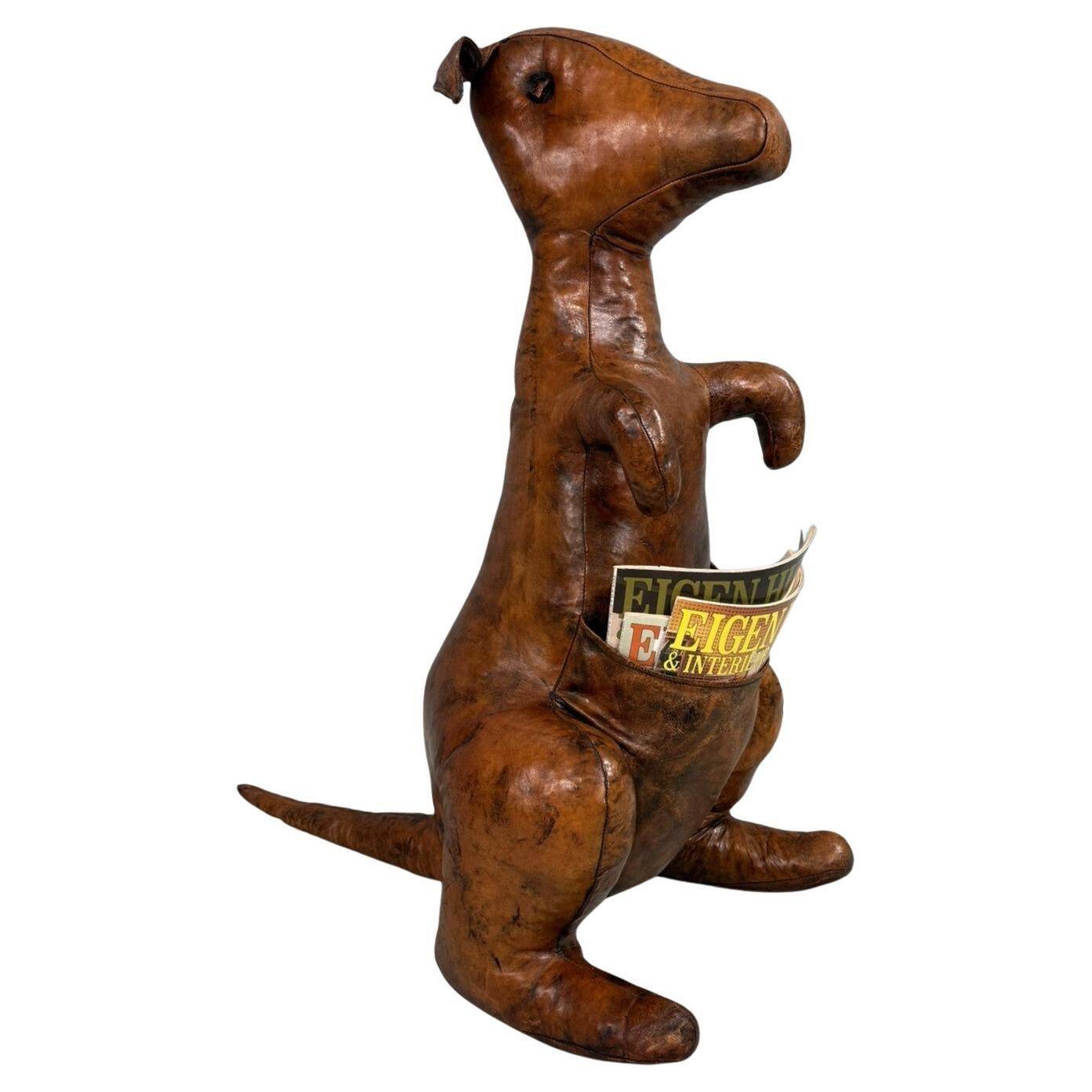 Dimitri Omersa leather magazine pouch kangaroo, Almazán, Spain, 1970 (Stamped)